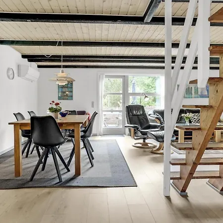 Semesterbostad Romo Lxviii *